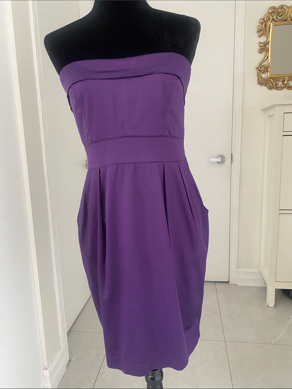 Made in France TFNC Strapless Satin Purple Cocktail Dress With pockets X-Small